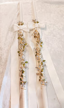 Load image into Gallery viewer, Green Leaf Greek Orthodox Lambathes Wedding Candles Lambades
